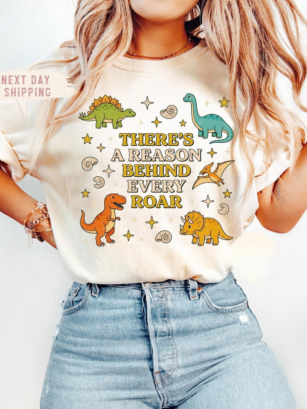 Womens SPED Teacher Dinosaur Graphic Tee, There's A Reason Behind Every Roar Print Oversized Short Sleeve T-Shirt, Teacher Appreciation Casual Top
