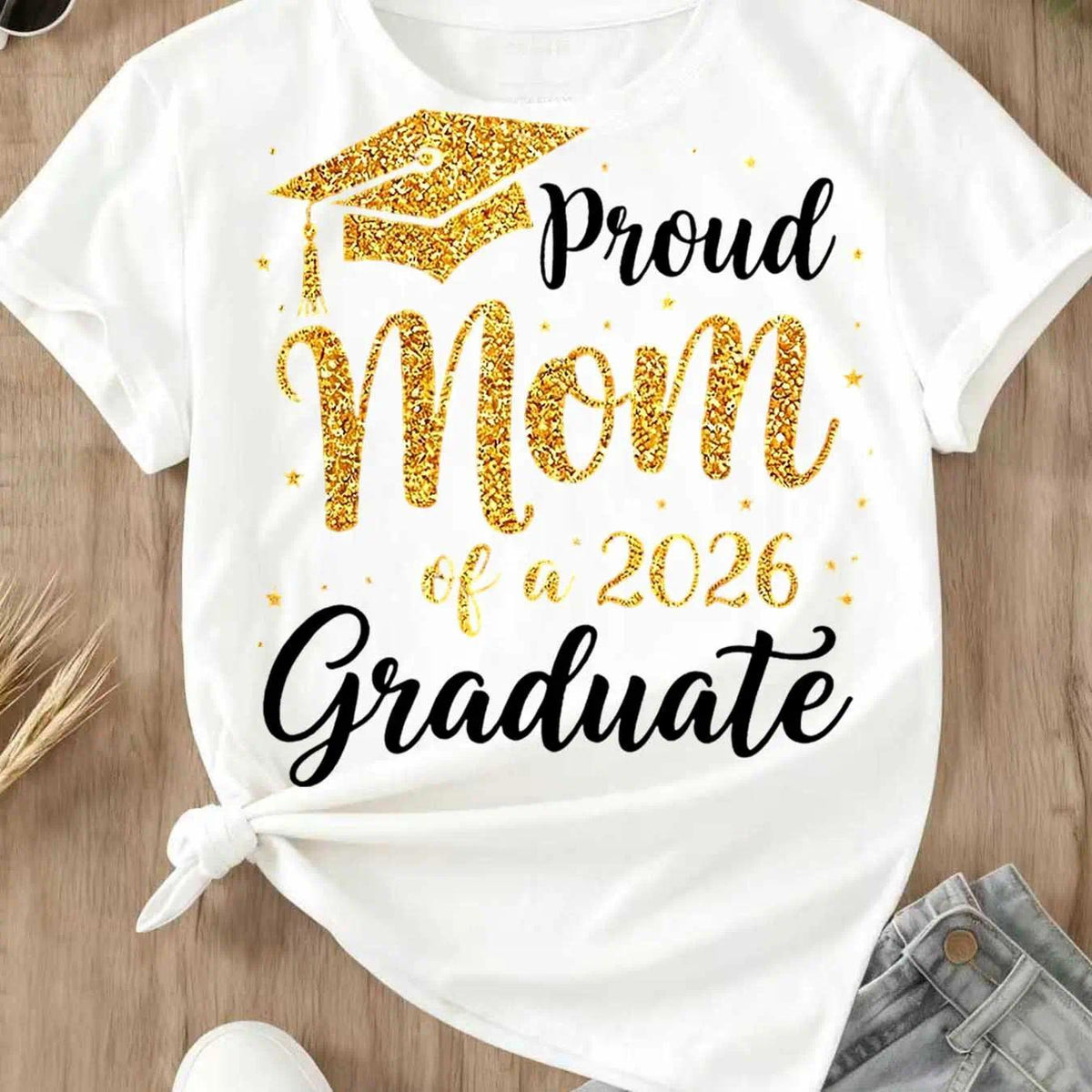 “Proud Mom of a 2026 Graduate” Graduation T-Shirt | Women’s Casual Crew Neck Tee | Cap & Class of 2026 Design | Mother Graduation Gift