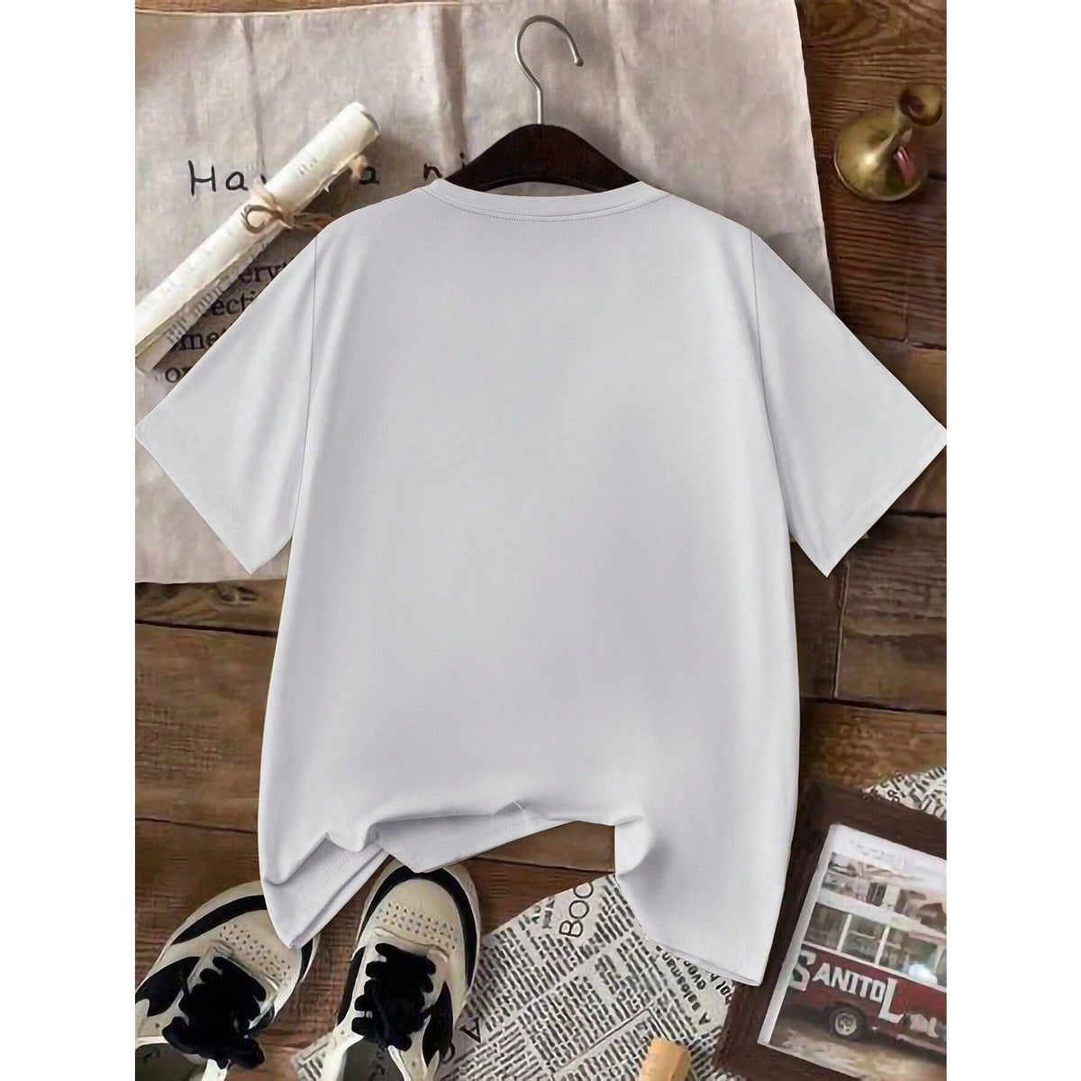 Leopard MAMA Flower Print Women's Solid Color Oversize Round Neck Short Sleeve Simple Tops Daily Casual Summer Modest Tops Casual Women T-Shirt Summer Shirts White