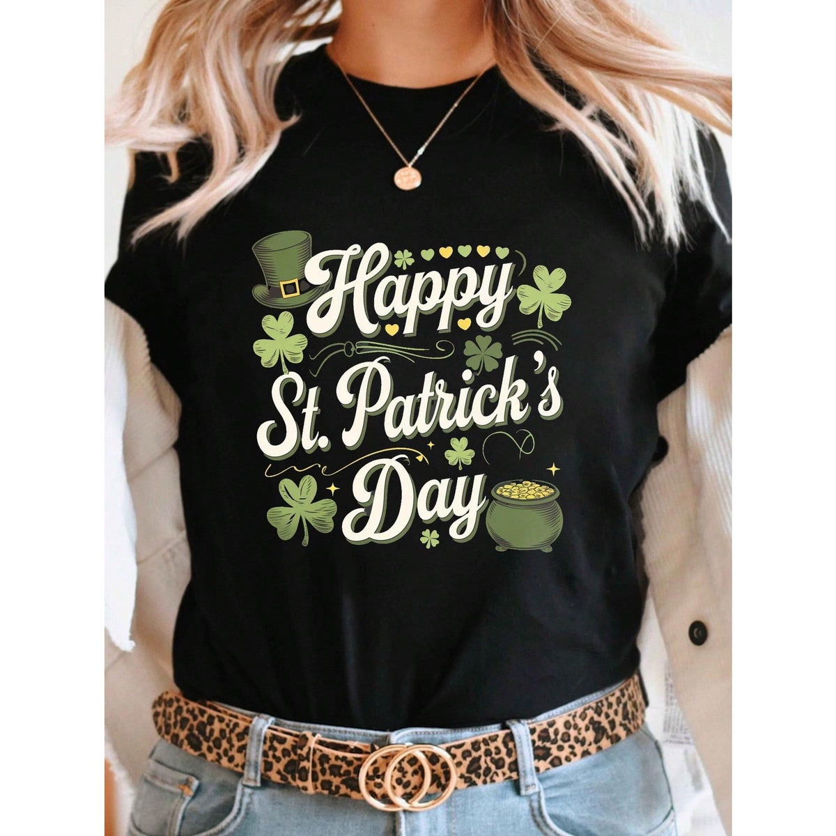 Women‘s St. Patrick’s Day Clover Leprechaun Hat T-Shirt | Bright Green Short Sleeve Casual Top, Soft Stretchy Festive Tee