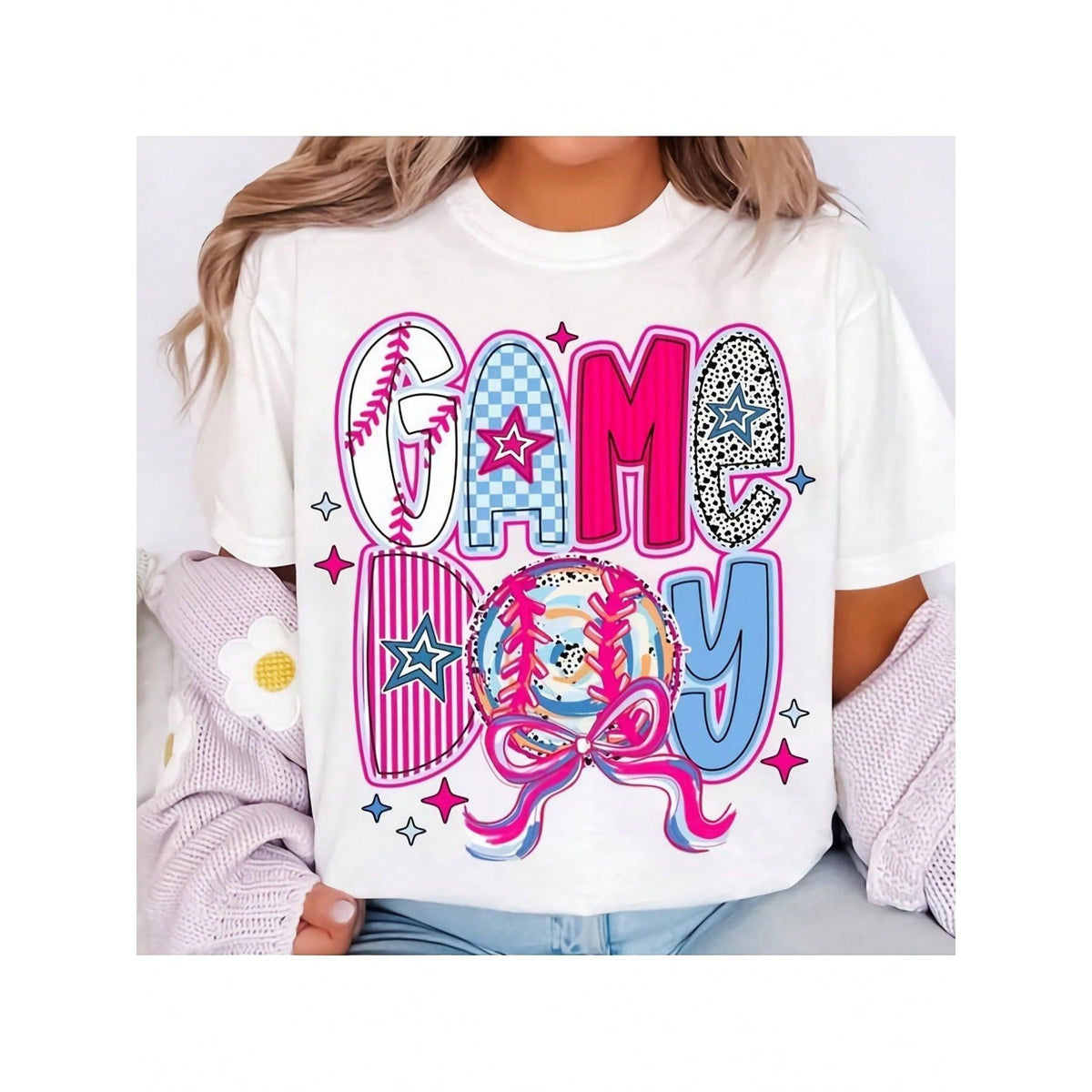 Women's Game Day Print T-Shirt - Fun, Festive Casual Tee With Unique Lettering Design And Softball Pattern, Perfect For Sporting Events And Game Day Celebrations