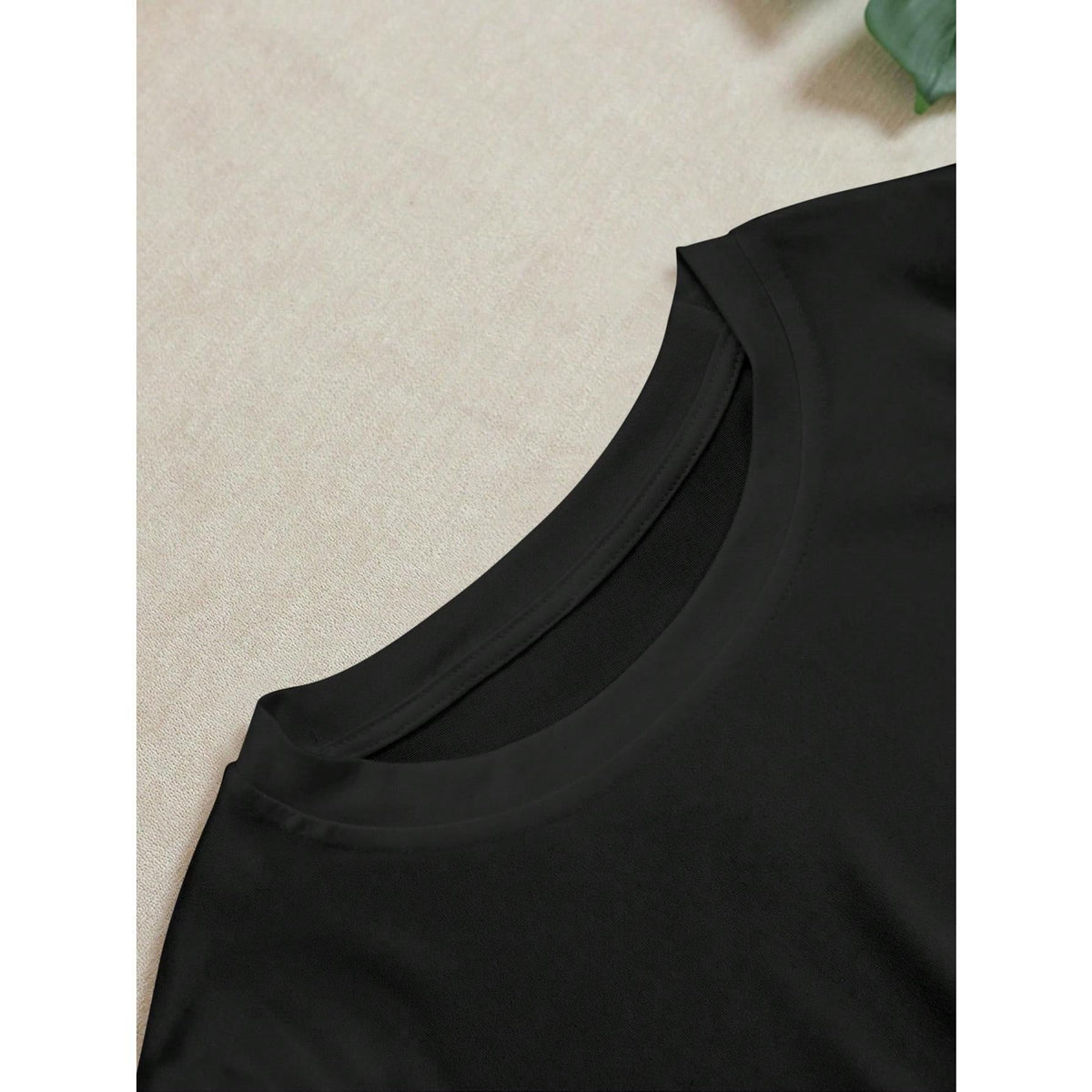 Women Casual T-Shirt, Comic Heart Pattern For Valentine's Day