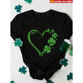 St. Patrick‘s Day Lucky Clover Heart T-Shirt for Women | Short Sleeve Crew Neck Tee, Gift for Daughter Sister Mom