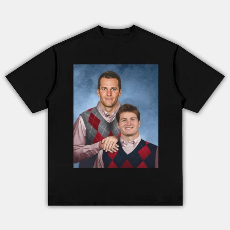Men's Round Neck Short-Sleeve Casual T-Shirt - England Rugby Graphic, Drake Maye Patriots Team Merchandise, New England Football Game Day Menswear Top, Unisex Streetwear Gift