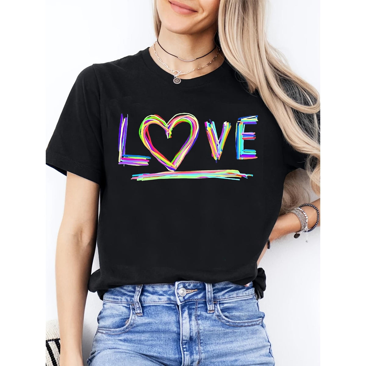 Women’s White Crew Neck Short Sleeve T-Shirt, Colorful Hand Drawn Rainbow LOVE Heart Graphic Tee, Romantic Valentine’s Day All Season Casual Fashion Top