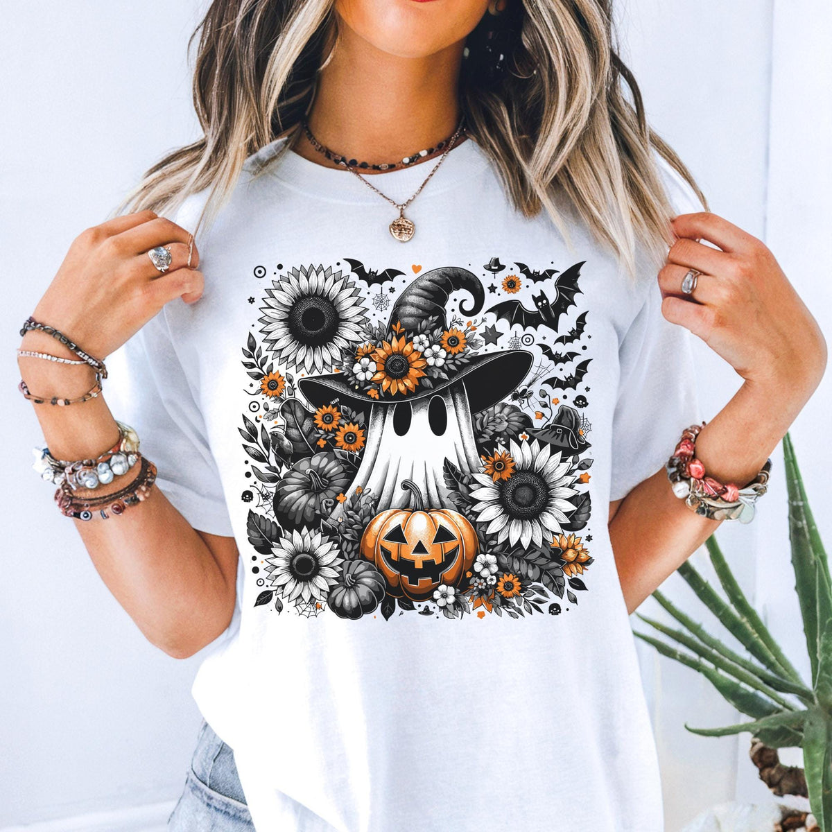 Halloween Ghost Witch T-Shirt, Sunflower Pumpkin Graphic Tee, Funny Spooky Season Gift for Women, Casual Fall Top